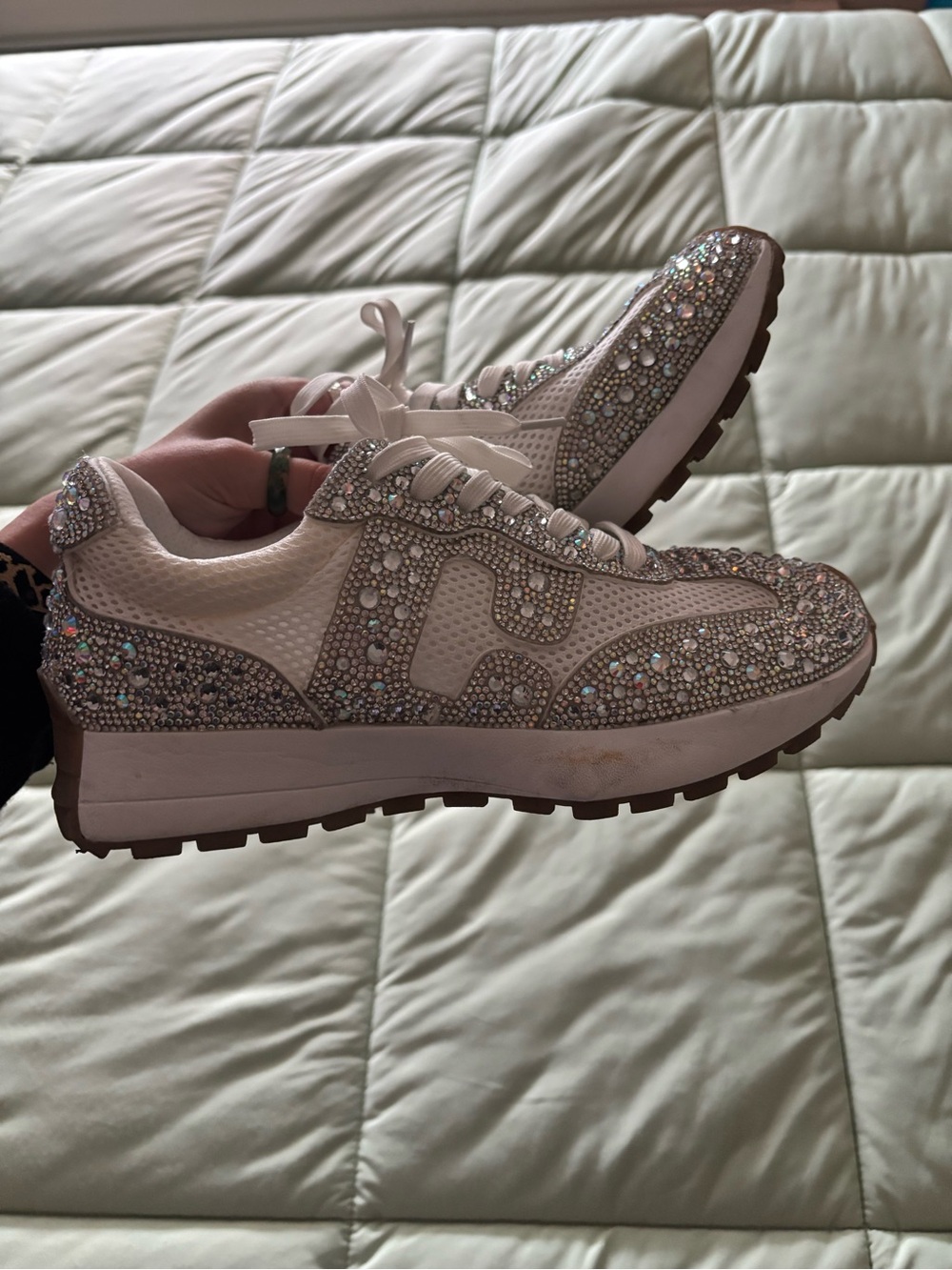 Women's Crystal-Embellished Runner Sneakers in Light Pink
